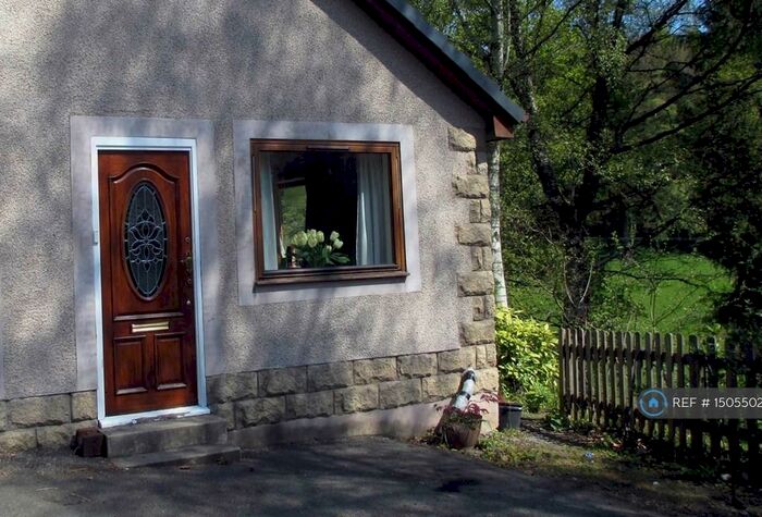 1 Bedroom Flat To Rent In Perth Road, Crieff, Perth And Kinross, PH7