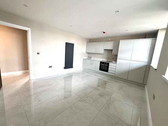 2 Bedroom Apartment To Rent In Carrwood House, SK2