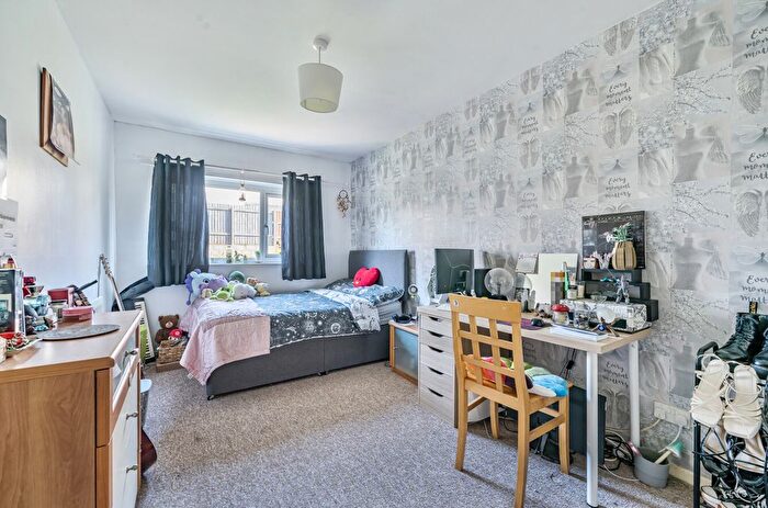 3 Bedroom Terraced House For Sale In Barton Close, Paignton, Devon, TQ3