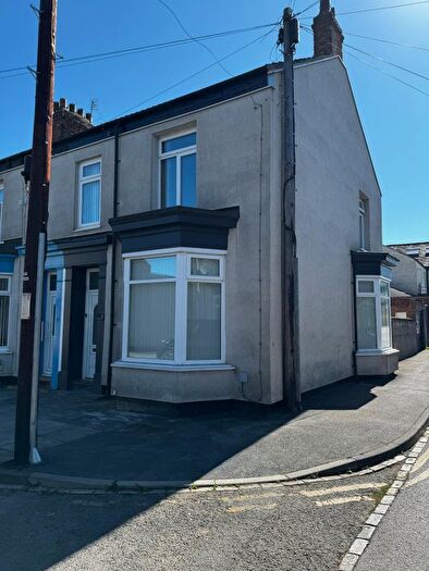 4 Bedroom End Of Terrace House To Rent In Egglestone Terrace, Stockton-On-Tees, TS18