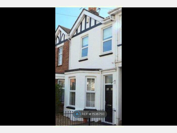 2 Bedroom Terraced House To Rent In Florence Road, Poole, BH14