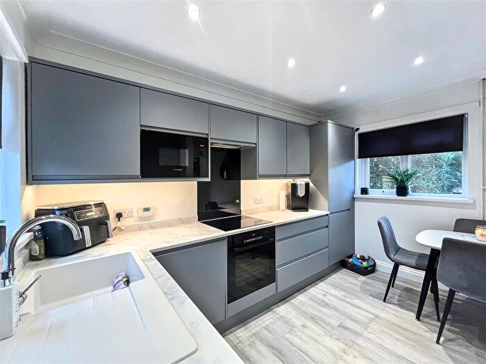 3 Bedroom Terraced House To Rent In Bowthorpe Road, Norwich, NR5