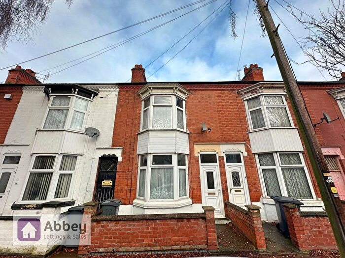 3 Bedroom Terraced House To Rent In Beaconsfield Road, Leicester, LE3