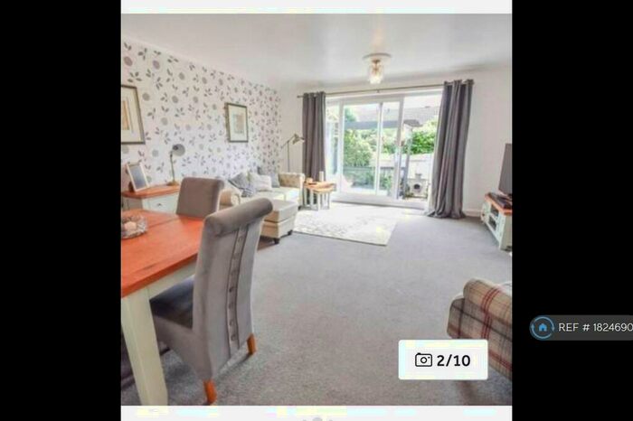 3 Bedroom Terraced House To Rent In Resolution Close, Chatham, ME5