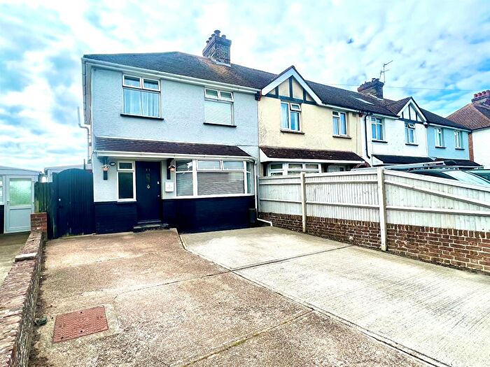 3 Bedroom Semi-Detached House For Sale In Queens Crescent, Eastbourne, BN23
