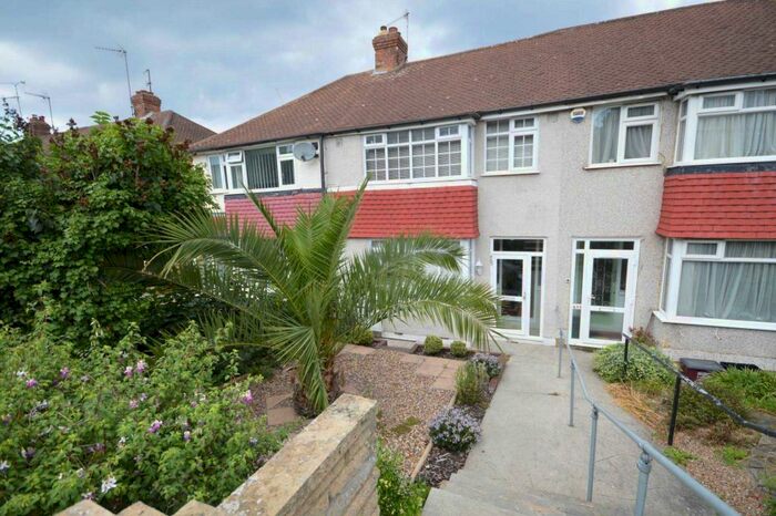 3 Bedroom Terraced House To Rent In Abbey Road, Belvedere, DA17