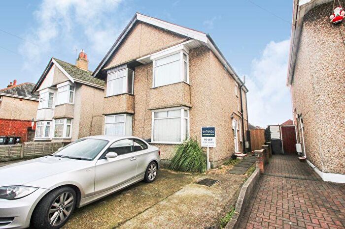 3 Bedroom Semi Detached House To Rent In Columbia Road, Bournemouth, BH10