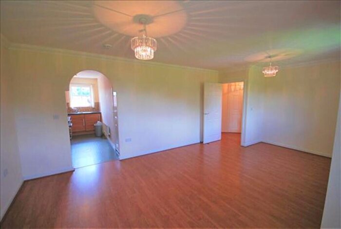 2 Bedroom Apartment To Rent In Tollbraes Road, Bathgate, EH48