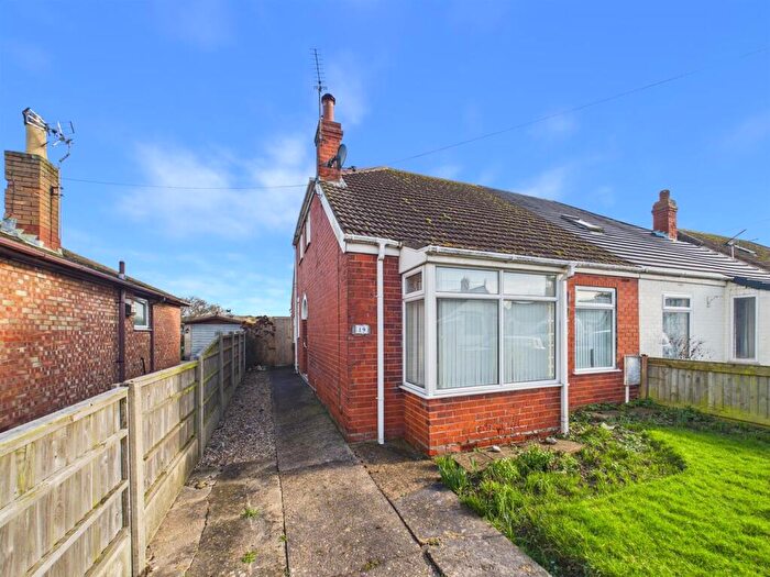 4 Bedroom Semi-Detached Bungalow For Sale In St. Andrews Road, Mablethorpe, LN12