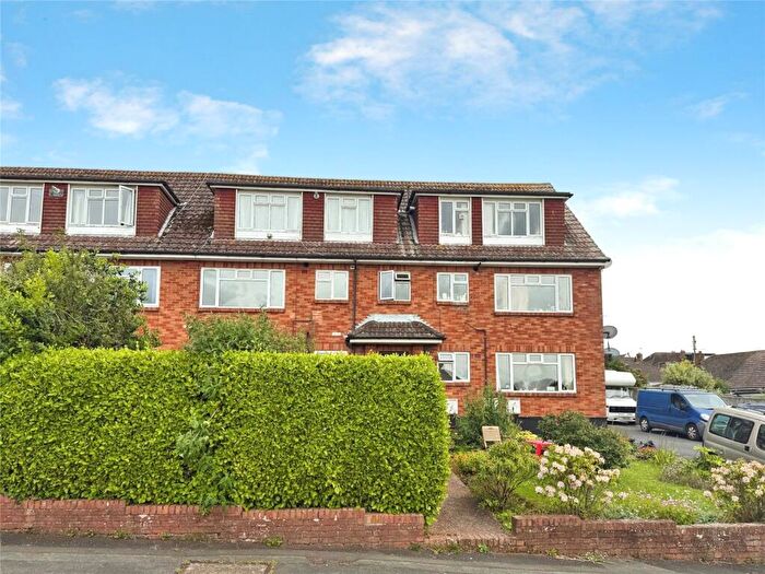 2 Bedroom Flat For Sale In Mount Pleasant Court, Exmouth, Devon, EX8