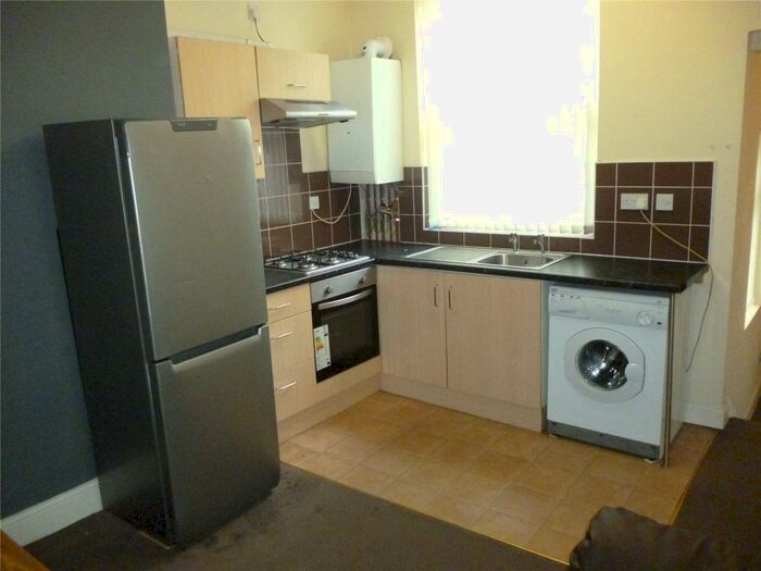 3 Bedroom Apartment To Rent In Carlyle Road, Edgbaston, Birmingham, West Midlands, B16