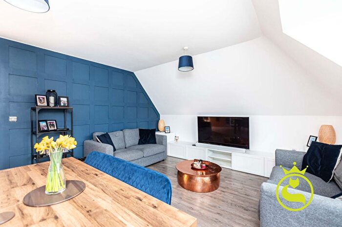 3 Bedroom Flat For Sale In Princess Gate, BH12