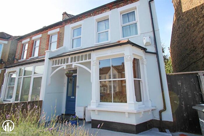 1 Bedroom Flat To Rent In Albacore Crescent, London, SE13