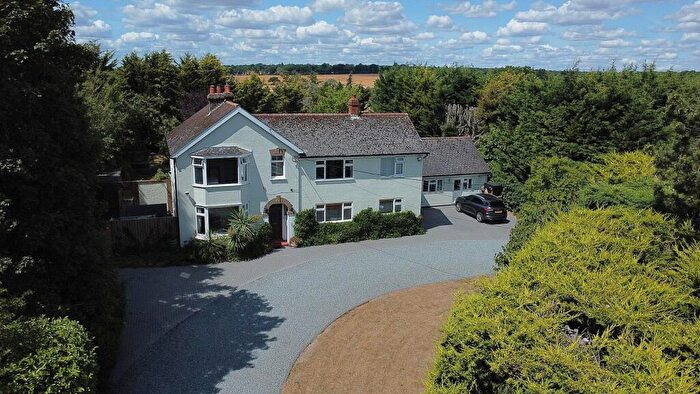 7 Bedroom Detached House For Sale In Chelmsford Road, Woodham Mortimer, CM9