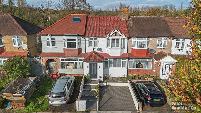 3 Bedroom Property For Sale In Empire Road, Perivale, Greenford, UB6