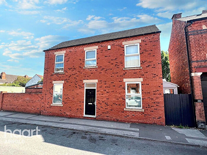 3 Bedroom Detached House For Sale In James Street, Nottingham, NG5
