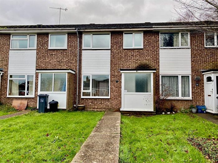 3 Bedroom Property To Rent In Coleridge Crescent, Goring-By-Sea, Worthing, BN12