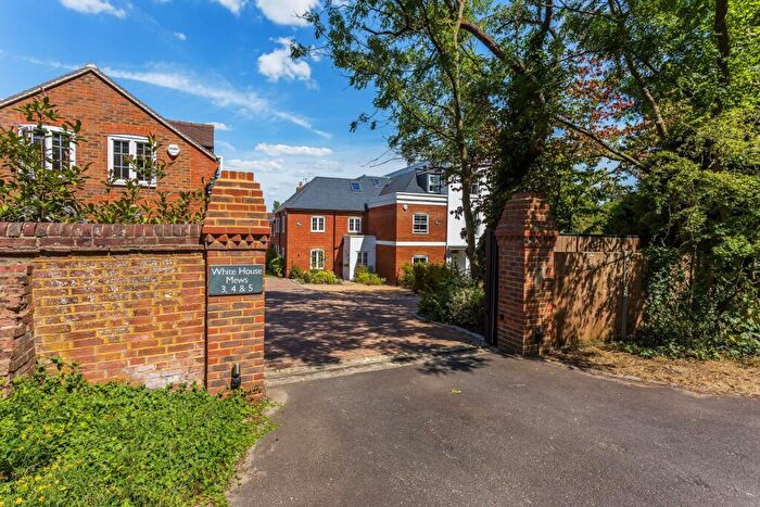 4 Bedroom Semi Detached House For Sale In Woking Road, Jacob's Well, Guildford, Surrey, GU4