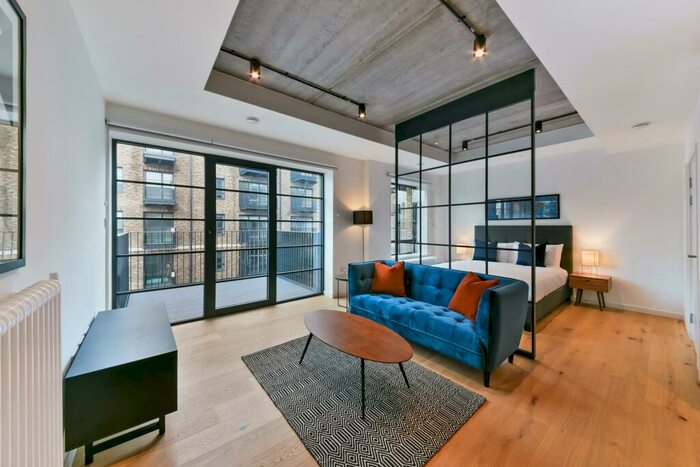 Apartment To Rent In Rendel House, Goodluck Hope, London, E14