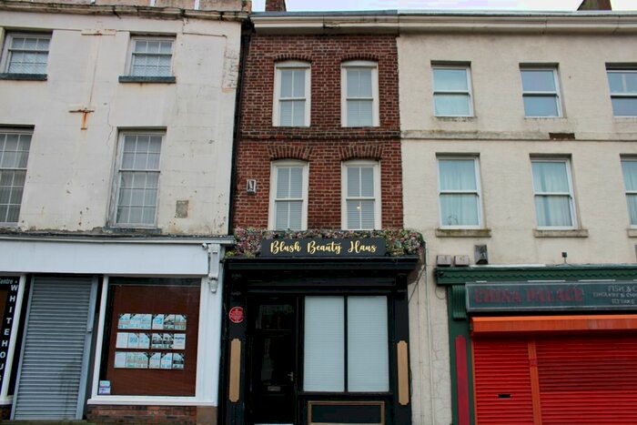 2 Bedroom Maisonette To Rent In Market Place, Prescot, L34