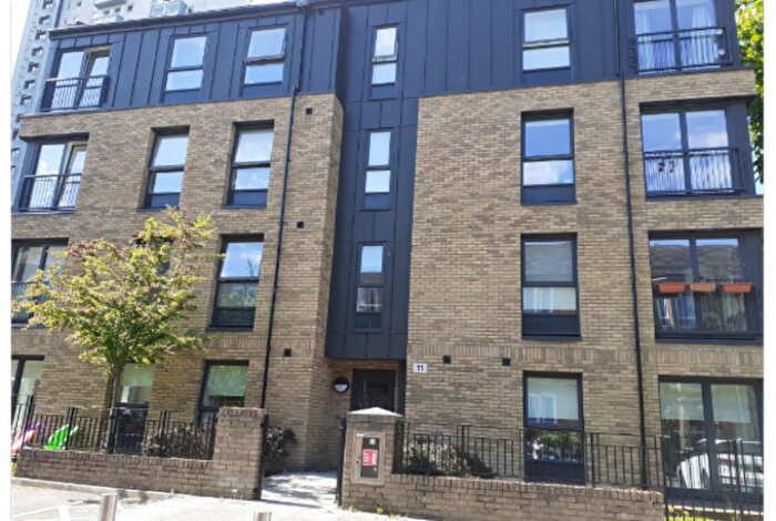 2 Bedroom Flat To Rent In , Whitefield Road, G51