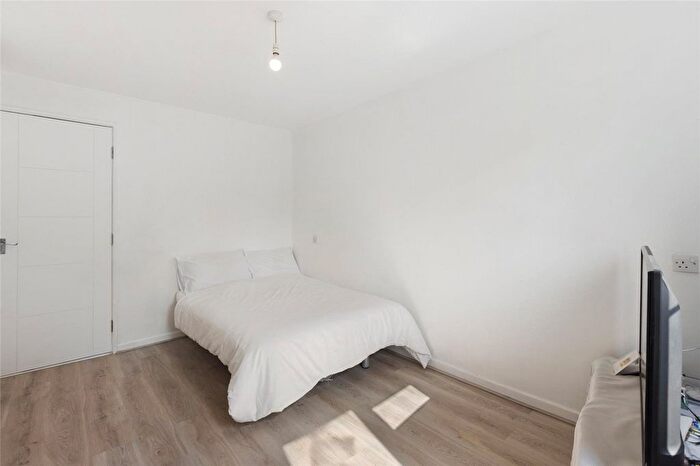 1 Bedroom Maisonette To Rent In Hancock Road, London, SE19