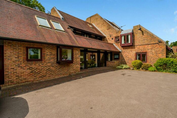 1 Bedroom Retirement Property For Sale In Emden House, Headington, Oxford, OX3