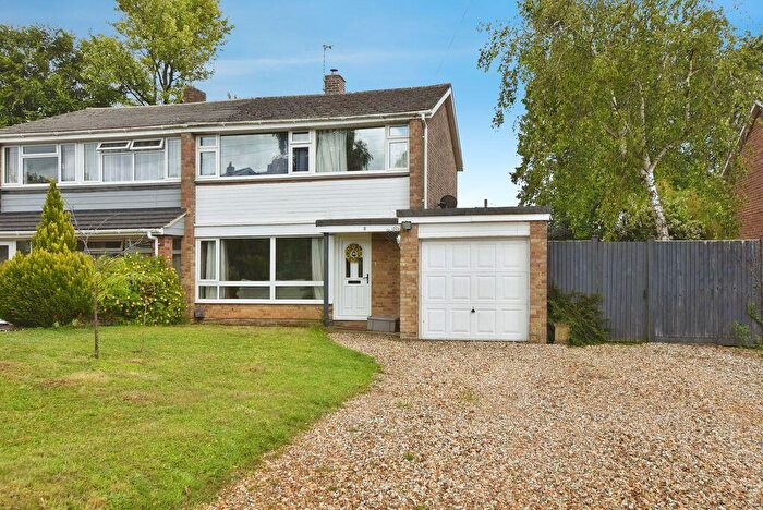 3 Bedroom Semi Detached House For Sale In Saxon Leas, Winterslow ***Video Tour***, SP5