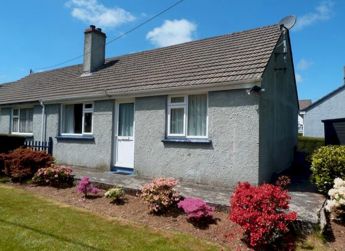 2 Bedroom House To Rent In St Cleer, PL14