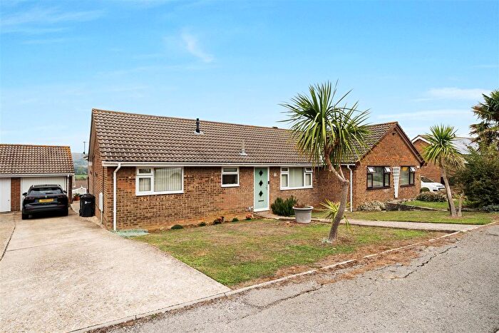 2 Bedroom Bungalow For Sale In Shottsford Close, Swanage, BH19