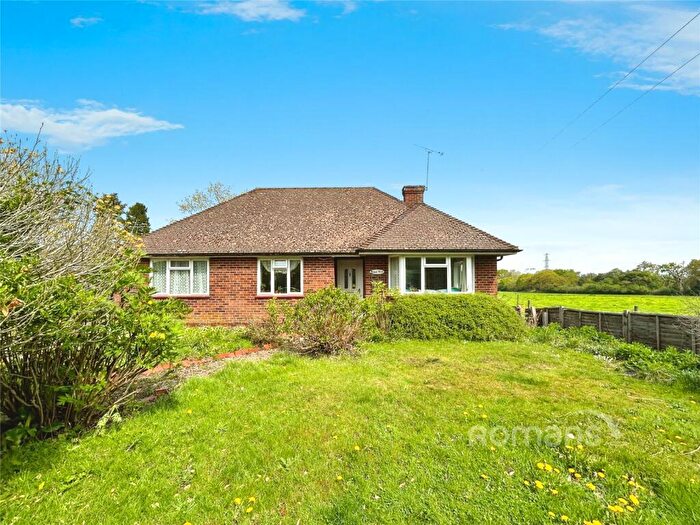 3 Bedroom Bungalow For Sale In New Road, Eversley, Hook, RG27