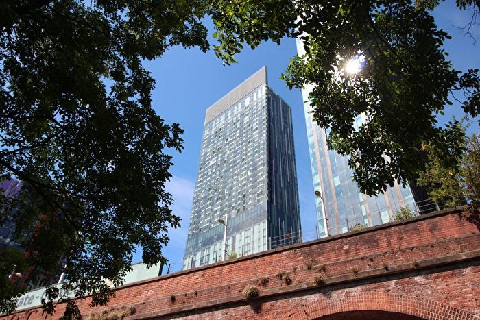2 Bedroom Flat To Rent In Beetham Tower, Deansgate, Manchester, M3