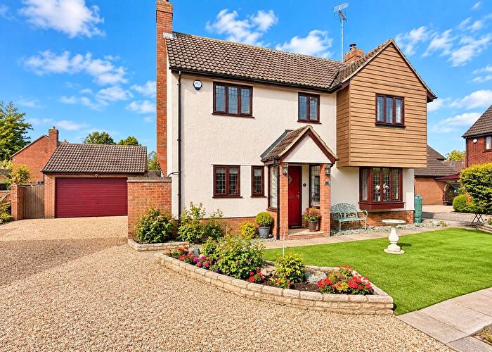 4 Bedroom Detached House For Sale In Rookery Close, Hatfield Peverel, Chelmsford, CM3