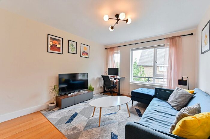 1 Bedroom Flat For Sale In Nightingale House, Hillyard Street, Oval, London, SW9