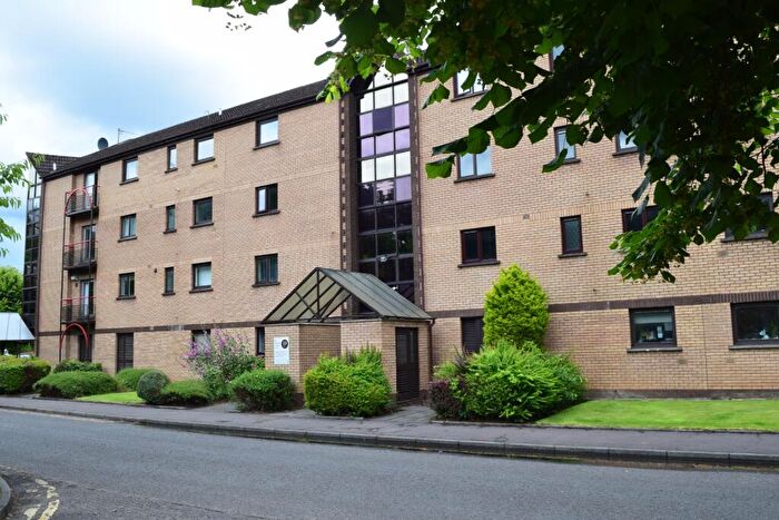 2 Bedroom Flat To Rent In Riverview Drive, Flat /, Glasgow, Glasgow, G5