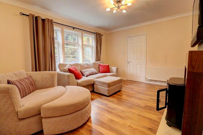 3 Bedroom Terraced House To Rent In Hawthorne Road, High Wycombe, HP13