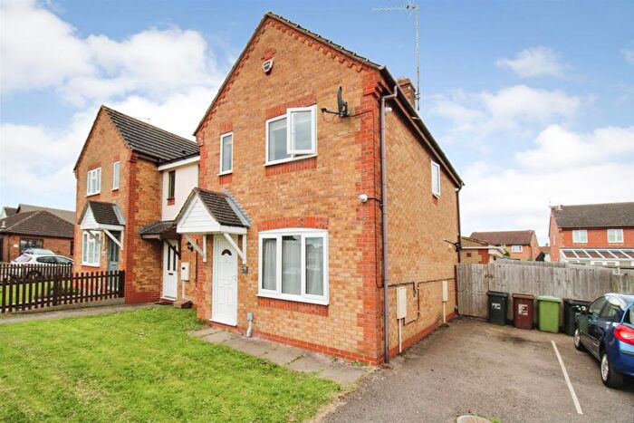 3 Bedroom Semi-Detached House For Sale In Waltham Close, Corby, NN17