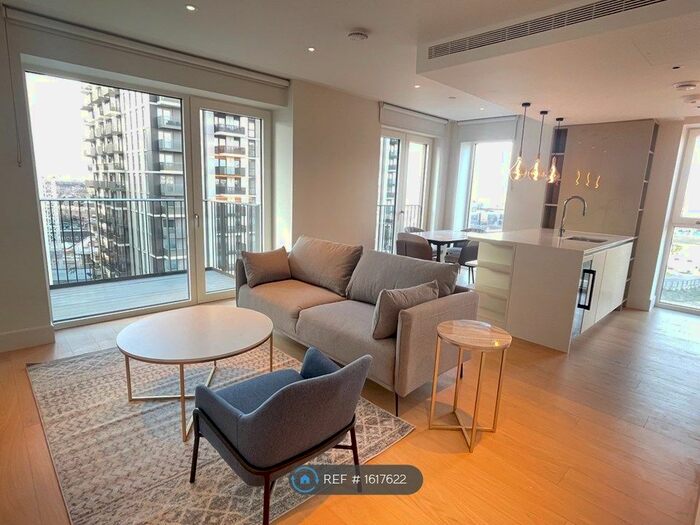 2 Bedroom Flat To Rent In Cascade Way, London, W12