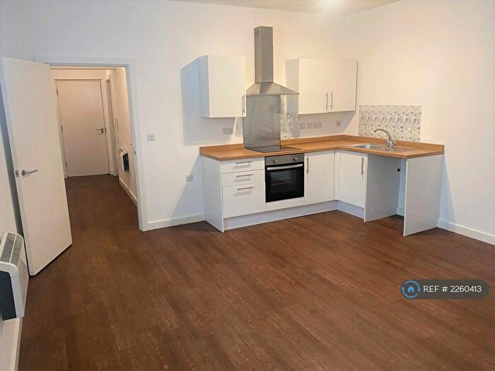 2 Bedroom Flat To Rent In New Central Building, Long Eaton, Nottingham, NG10