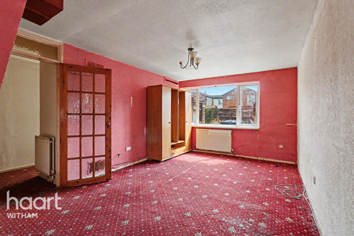3 Bedroom End Of Terrace House For Sale In Virgil Road, Witham, CM8