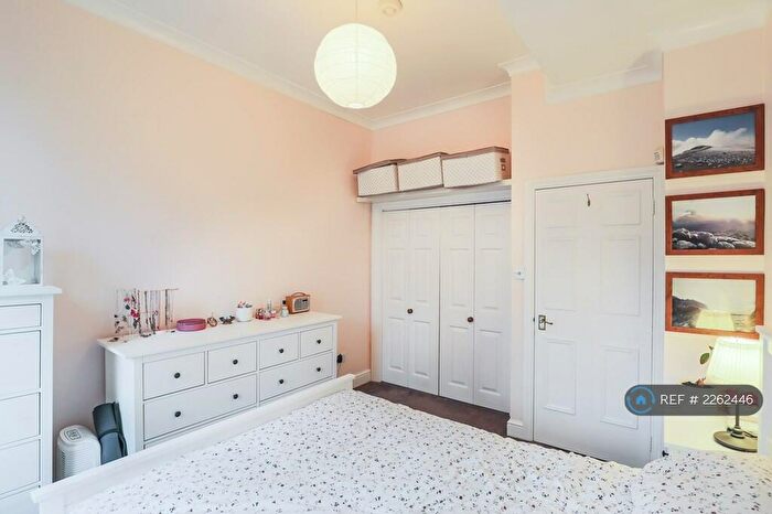 1 Bedroom Flat To Rent In Canadian Avenue, London, SE6