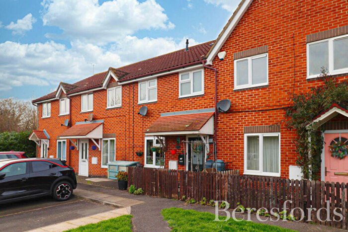 4 Bedroom Terraced House For Sale In Creasen Butt Close, Heybridge, CM9
