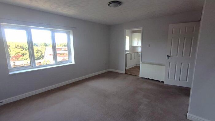 2 Bedroom Flat For Sale In Church View, Ollerton, NG22