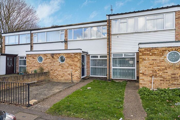 3 Bedroom Terraced House For Sale In Peregrine Road, Sunbury-On-Thames, Surrey, TW16