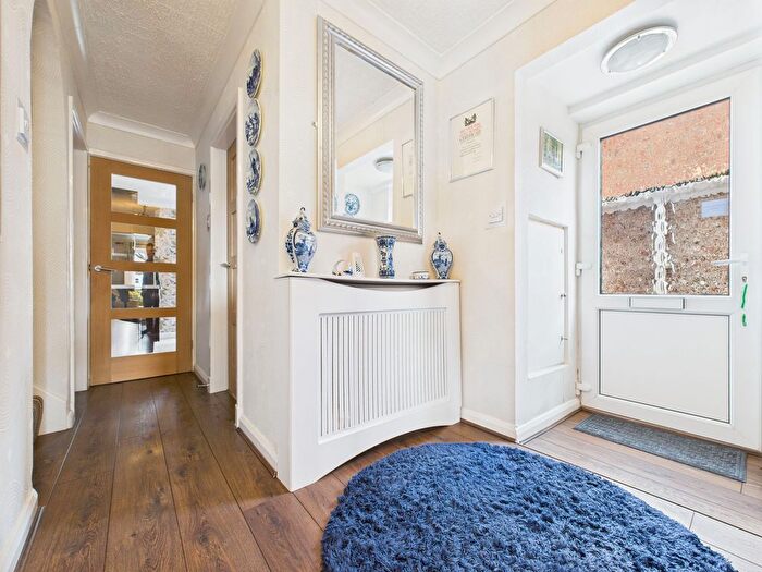 3 Bedroom Semi-Detached Bungalow For Sale In Mill Croft, Sutton In Ashfield, Nottinghamshire, NG17