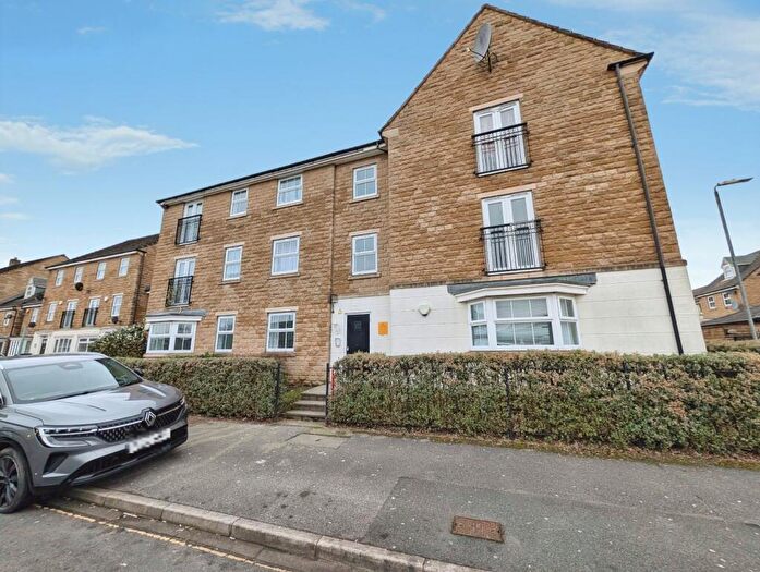2 Bedroom Apartment For Sale In Queensway, Halifax, West Yorkshire, HX1