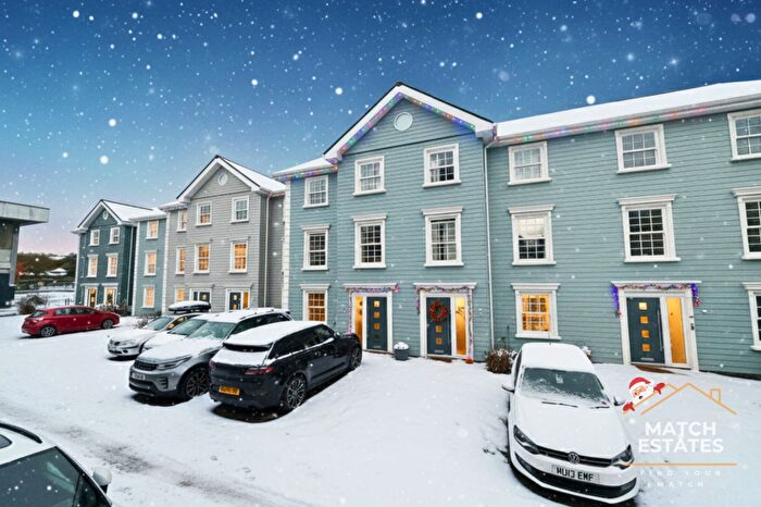 6 Bedroom Town House For Sale In Parkside, Folkestone, Kent, CT19