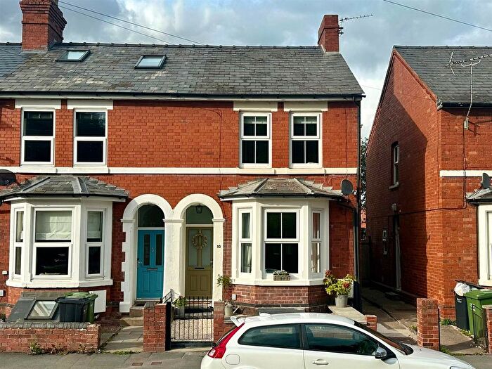 3 Bedroom End Terrace House For Sale In Breinton Road, Hereford, HR4