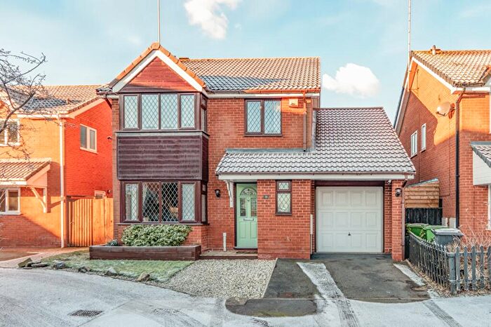 4 Bedroom Detached House For Sale In Drakes Close, Walkwood, Redditch, B97