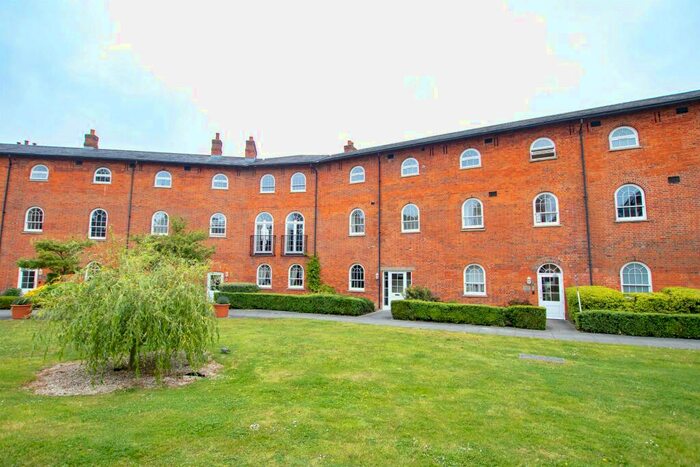 2 Bedroom Apartment To Rent In Redwood Court, Nightingales, Bishops Stortford, Herts, CM23